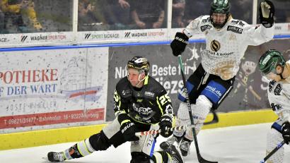 Bild: Hubert Ziegler
Felix Köbele (links) fehlt dem ERSC Amberg in den beiden Testspielen am Wochenende.