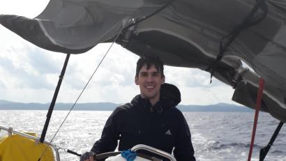 Bild: Wolfgang Freund
Felix Deubzer begann im Alter von neun Jahren das Segeln und ist heute Ausbildungsleiter im Yachtclub Weiden.
