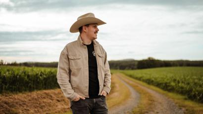 Bild: Peter Geyer/exb
Musiker Peter Geyer aus Mitterteich hat eine neue Single veröffentlicht: "Lost Me For Country".