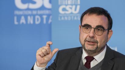 Archivbild: Daniel Vogl/dpa
Klaus Holetschek, CSU-Fraktionsvorsitzender im Bayerischen Landtag, besucht am 31. Oktober die Mittelstandsunion im Landkreis Tirschenreuth.