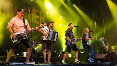 Archivbild: kaz
Die "Troglauer" feierten heuer ihr 20. Bandjubiläum. Nächstes Jahr sind sie beim Heimatfest in Waldershof zu erleben.