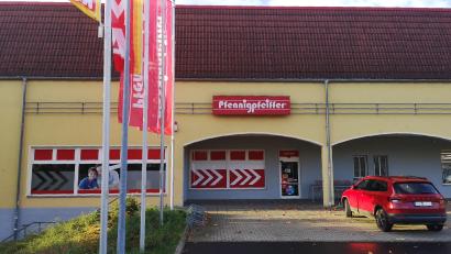 Bild: lnz
Die Tage der Pfennigpfeiffer-Filiale im oberen Bereich der Tirschenreuther Einkaufs-Oase (TEO) sind gezählt. Am 12. Oktober soll sie zum letzten Mal geöffnet sein.