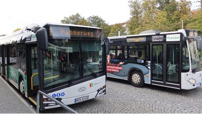 Archivbild: Kunz
Über 60-Jährige in Weiden können seit Januar 2024 ihren Führerschein abgeben und erhalten ein Jahresticket für den Stadtbus. Die Aktion wird angenommen, ihre Fortführung im kommenden Jahr ist jedoch fraglich.
