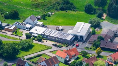 Bild: René Mühlmeier/exb
Mühlmeier Technics ist seit 75 Jahren in Bärnau ansässig. Vom Drei-Mann-Betrieb hat sich die Firma zu einem Marktführer im Composite-Bereich entwickelt.