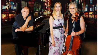 Bild: Albert Sommer/exb
Das Trio American Songbook mit (von links) Albert Sommer, Laura Demjan und Ute Sommer.