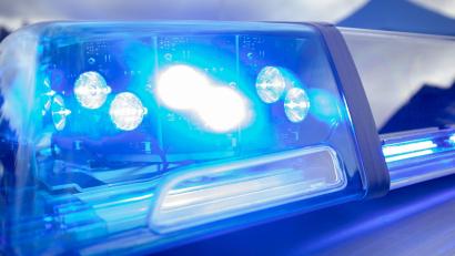 Symbolbild: Daniel Karmann/dpa
Die Frau ist in ein psychiatrisches Krankenhaus gebracht worden.