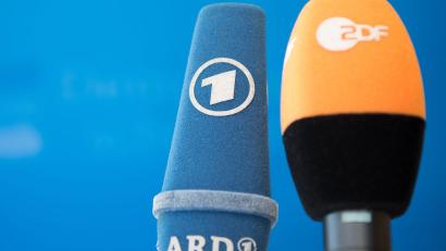Bild: Soeren Stache/dpa
Die Länderchefs haben in Leipzig über eine Reform des öffentlich-rechtlichen Rundfunks beraten (Archivbild).