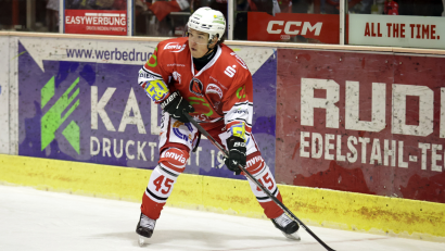 Bild: Alexander Grimm/exb
Marat Khaidarov (im Einsatz für die Eispiraten Crimmitschau) läuft künftig für die Blue Devils Weiden auf..