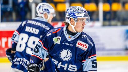 Bild: Tobias Neubert
Marat Khaidarov lief am Sonntag erstmals im Dress der Blue Devils Weiden auf.