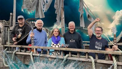 Bild: Maria Beer/exb
Sonic Delight, das sind Martin Maier, Herbert Winter, Magdalena Kayser-Meiller, Alfred Beer und Dieter Meiller (von links).