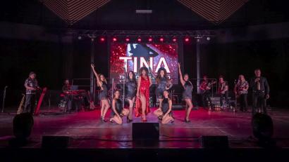 Bild: Ralf Rühmeier/exb
Die Band Tina the Rock Legend verkörpert die Powerfrau Tina Turner