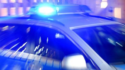 Symbolbild: Carsten Rehder
Die Polizei Parsberg bittet um Zeugenhinweise zu einem männlichen Einbrecher.