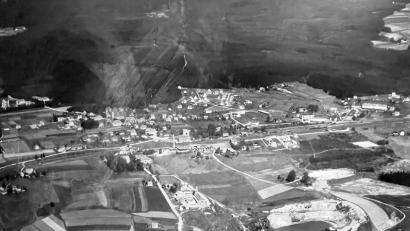 Bild: Archiv Gemeinde Neusorg/exb
1957 - also vor 67 Jahren - war das aufstrebende Neusorg im Vergleich zu heute kleiner.