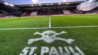 Bild: Christian Charisius/dpa
Am Sonntag soll es losgehen mit dem neuen Finanzierungsweg des FC St. Pauli.