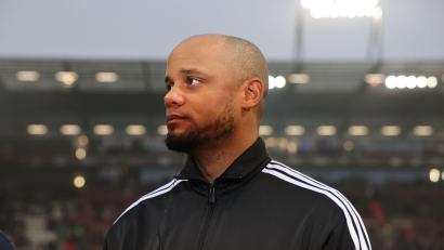 Bild: Christian Charisius/dpa
Vincent Kompany setzt erstmals Leon Gortzka von Beginn an ein.