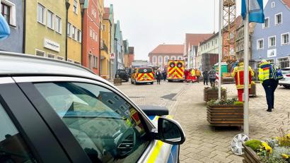 Bild: Gabi Schönberger
Bei dem Unfall wurden nach bisherigem Stand acht Personen verletzt, davon ein Kind.