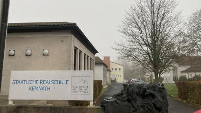 Bild: stg
In den aktuellen Räumlichkeiten der Realschule Kemnath wird das TTZ Kemnath voraussichtlich ab Mai 2025 seine Heimat finden.