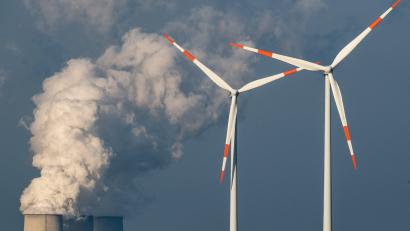Symbolbild: Patrick Pleul/dpa
Bis 30. November müssen auch Stadlern und Weiding die Vorrangflächen für Windkraft festlegen. Schönsee hat sich bereits entschieden.