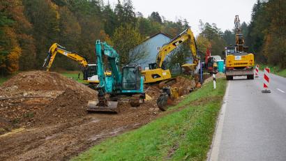Bild: tra
Der Bau der neuen Wasserleitung trägt mit dazu bei, dass die Gemeinde Ensdorf einen Kredit aufnehmen muss.