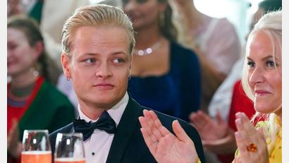 Bild: Lise Aserud/NTB/AP
Marius Borg Høiby wurde am Montag zum dritten Mal innerhalb von vier Monaten festgenommen.