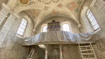 Bild: gri
Kirchenrenovierung - um solche Dinge kümmert sich die Kirchenverwaltung. Das Bild entstand im Sommer 2023 in der Pfarrkirche St. Walburga in Lintach.