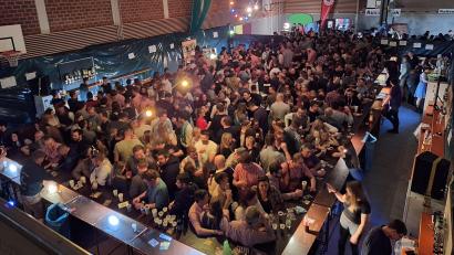 Archivbild: mde
Wie schon beim Powernball im Januar (Bild) warten die Jugendbauern wieder mit einer großen Bar in der Kemnather Mehrzweckhalle auf. Sperrstunde ist diesmal dann aber bereits um 2 Uhr.