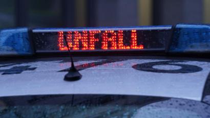 Symbolbild: Marcus Brandt/dpa
Zu einem Unfall kam es am Donnerstagmorgen auf der B303 bei Marktredwitz.