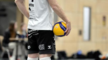 Symbolbild: Hubert Ziegler
Nach zwei Siegen kassierten die Regionalliga-Volleyballer des VC/DJK Amberg eine 1:3-Niederlage beim SVS Türkheim.