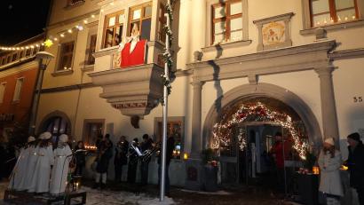 Archivbild: Renate Bauer-Zölch/exb
Das Christkind wird wieder im Erkerfenster des Rathauses erscheinen.