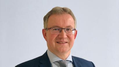 Bild: Tobias Reitmeier/exb
Bürgermeister Franz Grabinger legt zum Ende des Jahres sein Amt nieder.