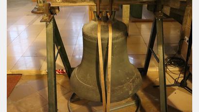 Bild: gru
Diese Glocke ist nach 50 Jahren in die evangelische Kirche St. Stephanus in Edelsfeld heimgekehrt.