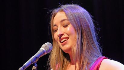Bild: Gerhard Kretschmer
Die Jazz-Sängerin Olga Dudkova spielt am Freitag im Bistrot Paris in Weiden das Abschlusskonzert des diesjährigen Jazz-Herbstes.