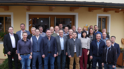 Bild: Leistritz Produktionstechnik GmbH
16 Jubilare von Leistritz Produktionstechnik wurden für ihre langjährige Mitarbeit im Unternehmen geehrt.