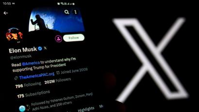 Bild: Algi Febri Sugita/ZUMA Press Wire/dpa
Wegen der Entwicklungen unter Elon Musk haben einige Sportvereine und Verbände die Plattform X verlassen.