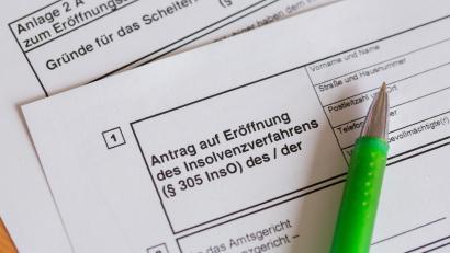 Symbolbild: Fernando Gutierrez-Juarez/dpa
Die Oberpfälzer Firma Deltec Automotive hat einen Antrag zur Eröffnung eines Insolvenzverfahrens gestellt: Das Further Unternehmen beschäftigt Hunderte Mitarbeiter.
