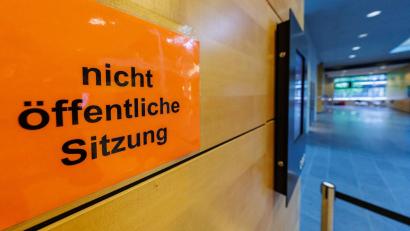 Bild: Daniel Karmann/dpa
Fast 31 Jahre nach dem gewaltsamen Tod eines Mädchens in Unterfranken stehen vor dem Landgericht Würzburg die Plädoyers an. (Symbolbild)