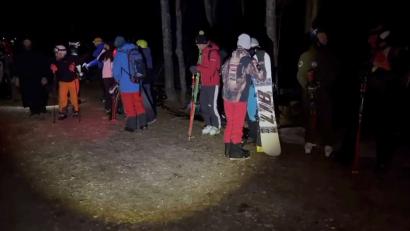 Bild: -/Italienische Bergrettung/dpa
Viele Menschen hängen wetterbedingt auf Bergstationen der italienischen Alpen fest.