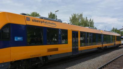 Symbolbild: jr
Für Züge im Landkreis Cham gibt es bei der Länderbahn ab Februar zusätzliche Kapazitäten.