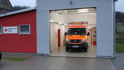 Bild: kro
Der Rettungsstandort Griesbach, den das Rote Kreuz mit einem Neubau installiert hat, soll erhalten bleiben. Es wird aber ein neuer Betreiber gesucht.