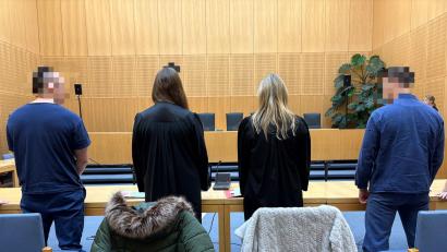 Bild: Kathrin Halbhuber
Zwei Brüder stehen in Weiden wegen eines Überfalls vor Gericht.