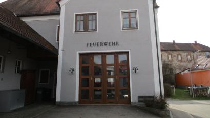 Bild: bnr
Nicht immer rückt die Freiwillige Feuerwehr kostenlos aus. Für bestimmte Einsätze werden Gebühren erhoben, die in einer Satzung festgelegt sind.