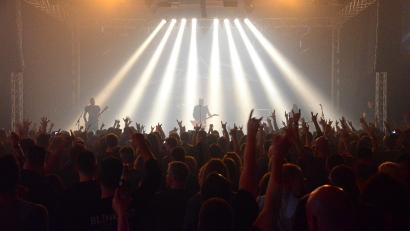 Bild: Kunz
„Clones of Rock“ ist zurück in Weiden, doch diesmal nicht wie gewohnt in der Mehrzweckhalle. Die neun Bands werden im „Salute“ auftreten..