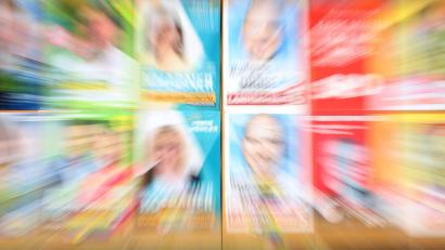 Symbolbild: Karl-Josef Hildenbrand/dpa
Was tun gegen die Plakatflut vor Wahlen? Einen neuen Vorstoß dazu gab es jetzt im Stadtrat Mitterteich.