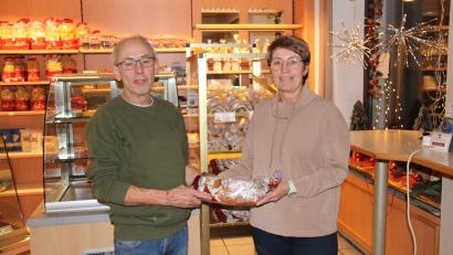 Bild: prh
Heuer müssen die Kunden von Bäckermeister Reiner Hopf und seiner Ehefrau Heidi in der Vorweihnachtszeit nicht auf sein Stollensortiment verzichten. Ob es das im nächsten Jahr noch gibt, ist ungewiss.