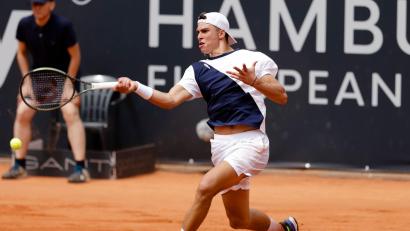 Bild: Frank Molter/dpa
Marko Topo (Bild aus einem früheren Turnier) steht in der deutschen Tennis-Rangliste auf Platz 14 und geht damit als einer der Favoriten in das Dreikönigsturnier in Weiden.
