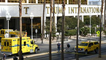 Bild: Sam Morris/Las Vegas Review-Journal/AP/dpa
Der Explosionsort wurde weiträumig abgesperrt.