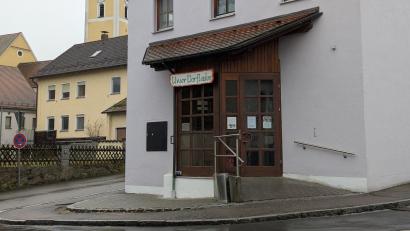 Bild: wrl
Die Lichter sind aus, die Türen zu: Seit Anfang des Jahres hat der Dorfladen in Altendorf geschlossen.