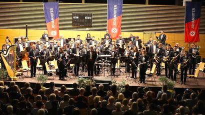 Bild: Katrin Pollinger/exb
Das Polizeiorchester Bayern spielt am 26. Januar ein Benefizkonzert in der Oberpfalzhalle.
