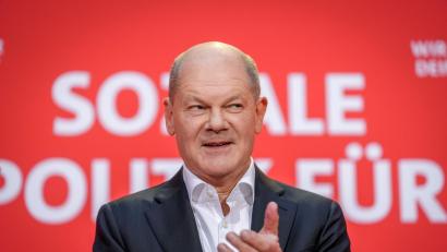 Archivbild: Kay Nietfeld/dpa
Olaf Scholz kommt nach Regensburg.