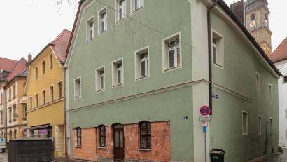 Bild: Wolfgang Steinbacher
Das ehemalige Bürgerhaus in der Regierungsstraße 5 in Amberg steht nun in der Denkmalliste des Landesamts für Denkmalpflege.